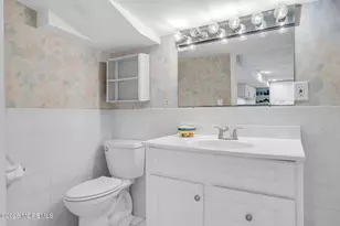 72 Marcshire Dr, Middletown, NJ 07748 - Photo 33