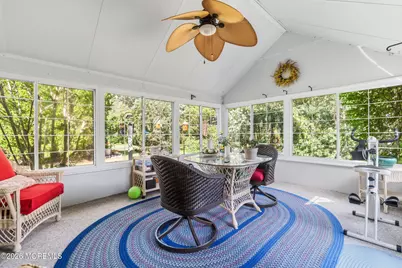 136 Skyline Drive, Lakewood, NJ 08701 - Photo 41