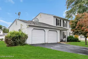 9 Starlight Rd, Howell Township, NJ 07731 - Photo 3