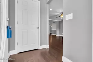 106 Hatfield Ct, Toms River Township, NJ 08757 - Photo 9
