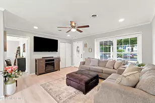 28 Aspen Cir, Barnegat, NJ 08005 - Photo 5