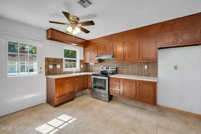 499B Thornbury Court, Lakewood, NJ 08701 - Photo 7