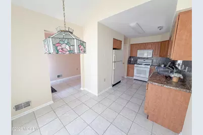 18 Eaton Court, Jackson, NJ 08527 - Photo 5