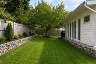 17 Bristlecone Dr, Howell Township, NJ 07731 - Photo 19