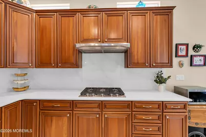 14 Dunberry Drive, Freehold, NJ 07728 - Photo 11