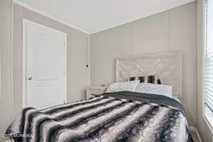 2 Justin Ct, Hazlet Township, NJ 07730 - Photo 11