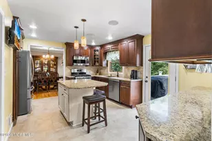 22 Meadowbrook Ln, Freehold, NJ 07728 - Photo 11