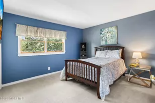 22 Meadowbrook Ln, Freehold, NJ 07728 - Photo 27