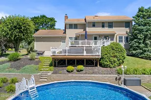 22 Meadowbrook Ln, Freehold, NJ 07728 - Photo 37