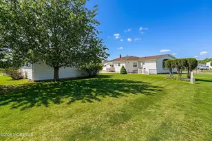 39 Corinth Pl, Toms River Township, NJ 08755 - Photo 21