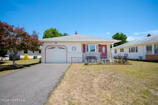 6 Bolans Ct, Toms River Township, NJ 08757 - Photo 1