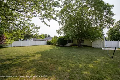 49 Williamsburg Drive, Tinton Falls, NJ 07753 - Photo 29
