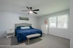 49 Williamsburg Dr, Tinton Falls, NJ 07753 - Photo 15