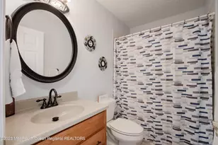 49 Williamsburg Dr, Tinton Falls, NJ 07753 - Photo 23