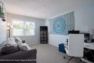 49 Williamsburg Dr, Tinton Falls, NJ 07753 - Photo 21