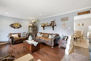 102 Susan Dr, Jackson, NJ 08527 - Photo 5
