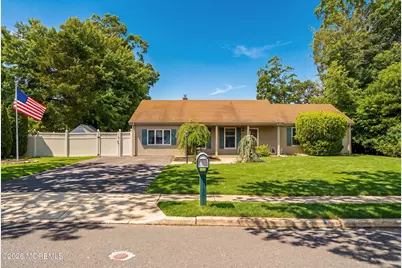 102 Susan Drive, Jackson, NJ 08527 - Photo 1