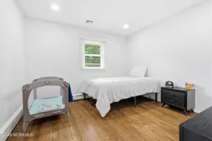 135 Ampere Ave, Oakhurst, NJ 07755 - Photo 21