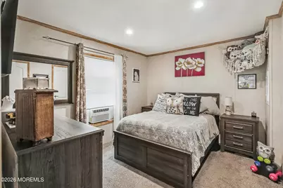 32 Bayshore Mobile Mnr, Hazlet Township, NJ 07730 - Photo 9