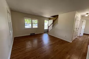 99 Mc Lean St, Red Bank, NJ 07701 - Photo 5