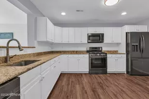 30 St Paul Ct, Tinton Falls, NJ 07712 - Photo 9