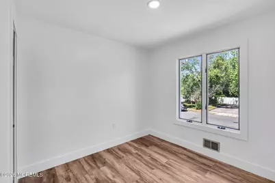 24 Woodlark Road, Toms River Township, NJ 08755 - Photo 19