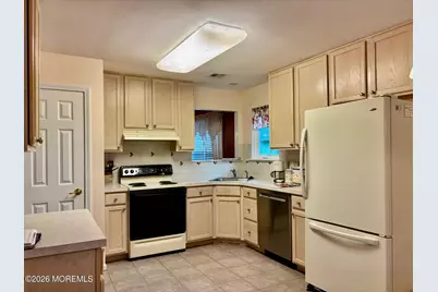 23 Clear Lake Road, Whiting, NJ 08759 - Photo 7