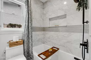 40 Princeton St, Red Bank, NJ 07701 - Photo 17