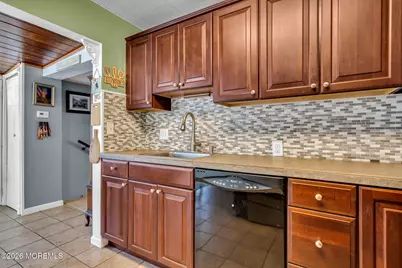 442 Mohawk Drive, Brick, NJ 08723 - Photo 9