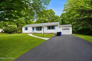 85 Swartzel Dr, Middletown, NJ 07748 - Photo 3