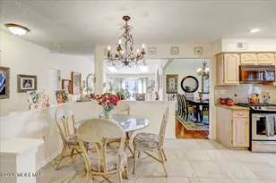 19 Hampton Dr, Marlboro Township, NJ 07746 - Photo 7