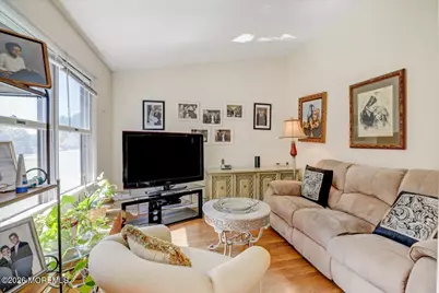 19 Hampton Drive, Marlboro Township, NJ 07746 - Photo 15