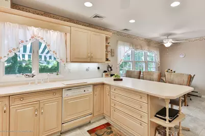 909 Prospect Avenue, Spring Lake, NJ 07762 - Photo 15