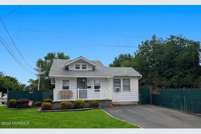 1050 Woodmere Drive, Keyport, NJ 07735 - Photo 1