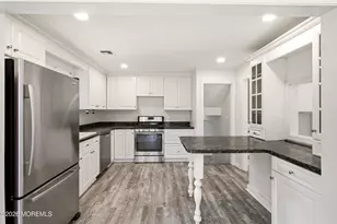 17 Ridgewood Dr, Toms River Township, NJ 08755 - Photo 7