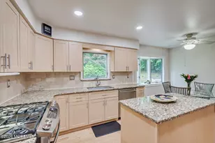47 Buffalo, East Brunswick Township, NJ 08816 - Photo 15