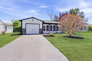 2 Leighton Ln, Manchester Township, NJ 08759 - Photo 3