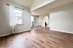 15 Cummings Ct, Freehold, NJ 07728 - Photo 21