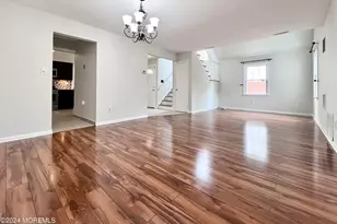 15 Cummings Ct, Freehold, NJ 07728 - Photo 7