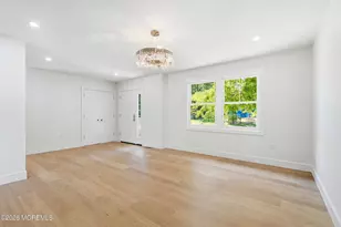 19 Roslyn Dr, Oakhurst, NJ 07755 - Photo 7