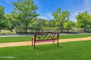 624 Sophee Ln, Lakewood, NJ 08701 - Photo 25