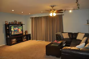 8203 Tamarron Dr, Plainsboro Township, NJ 08536 - Photo 5