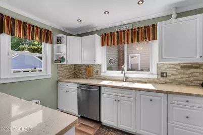 280 Navesink Avenue, Highlands, NJ 07732 - Photo 19