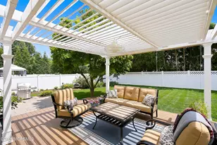 92 Meadow Dr, Shrewsbury, NJ 07702 - Photo 33