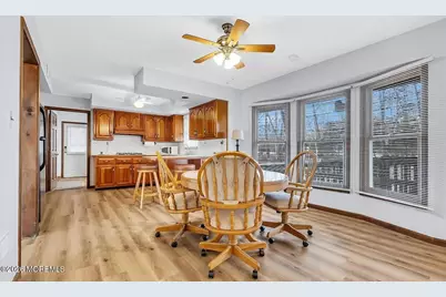 1097 S Lakewood Farmingdale Road, Howell Township, NJ 07731 - Photo 9