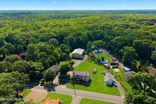 1198 Maxim Southard Rd, Howell Township, NJ 07731 - Photo 31