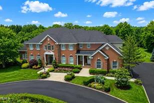 2 Doctors Creek Ct, Millstone Township, NJ 08510 - Photo 3