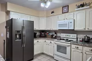 2 Holyoke Ct, Whiting, NJ 08759 - Photo 3