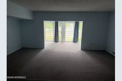 31 Citation Court, Tinton Falls, NJ 07724 - Photo 7