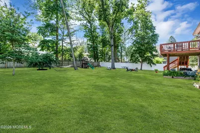 127 Oakland Avenue, Atlantic Highlands, NJ 07716 - Photo 19
